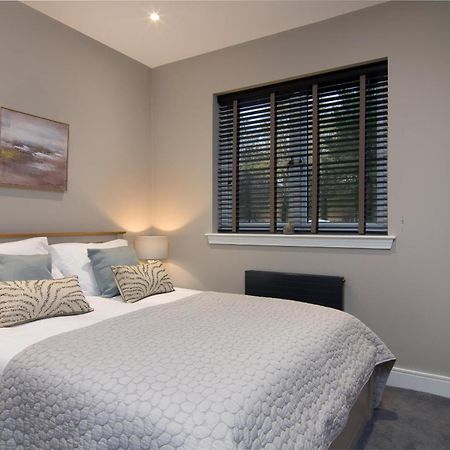 Festival Villa And City Villa Edinburgh Room photo